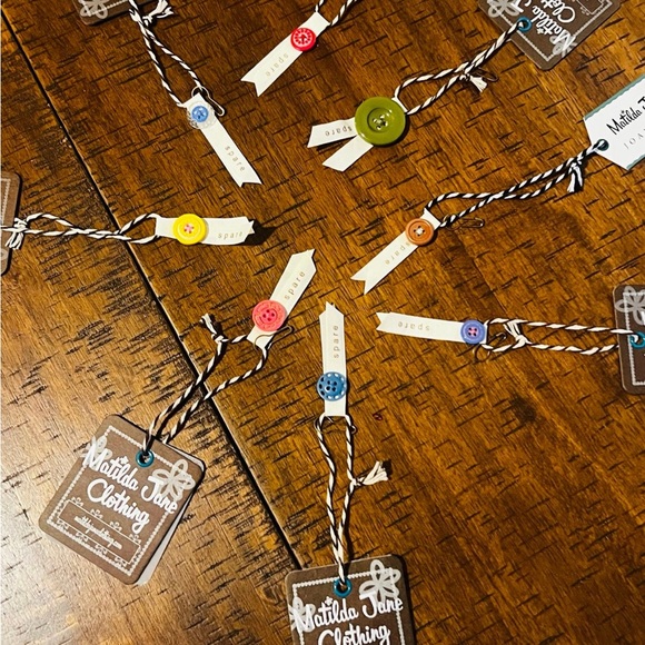 Matilda Jane Other - Matilda Jane buttons